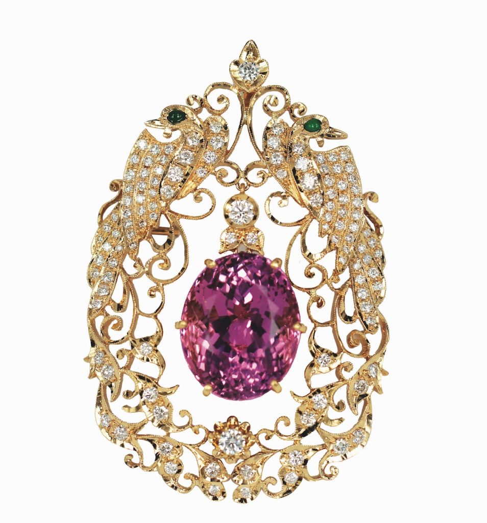 Foundation-jewellers-18k-gold-bridal-brooch-peranakan-jewellery