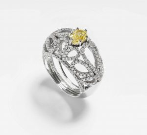 Unique-engagement-ring-LEONORI-GIOIELLI