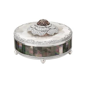 Camelai treasure box by Chanel