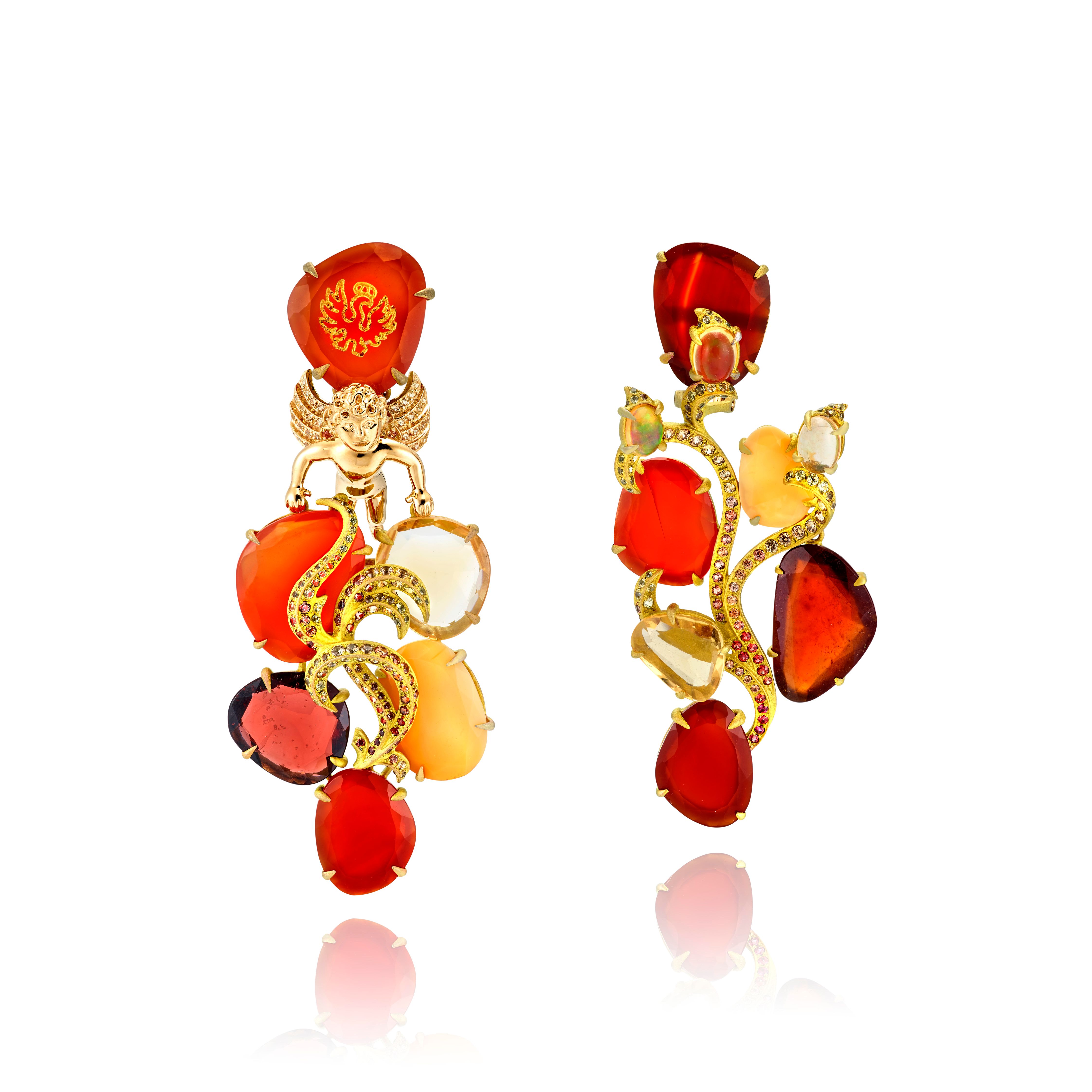 LYDIA COURTEILLE’S GEMS TRANSPORTS US TO AN AMBER-HUED ROOM IN A RUSSIAN PALACE