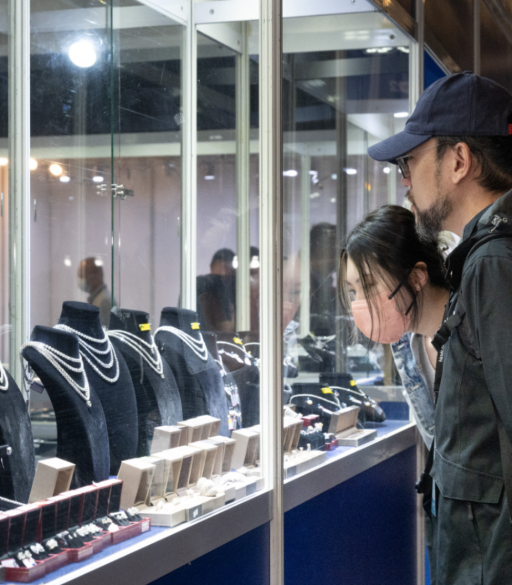 HIGHLIGHTS OF HONG KONG’S SUCCESSFUL HKTDC TWIN JEWELLERY SHOWS
