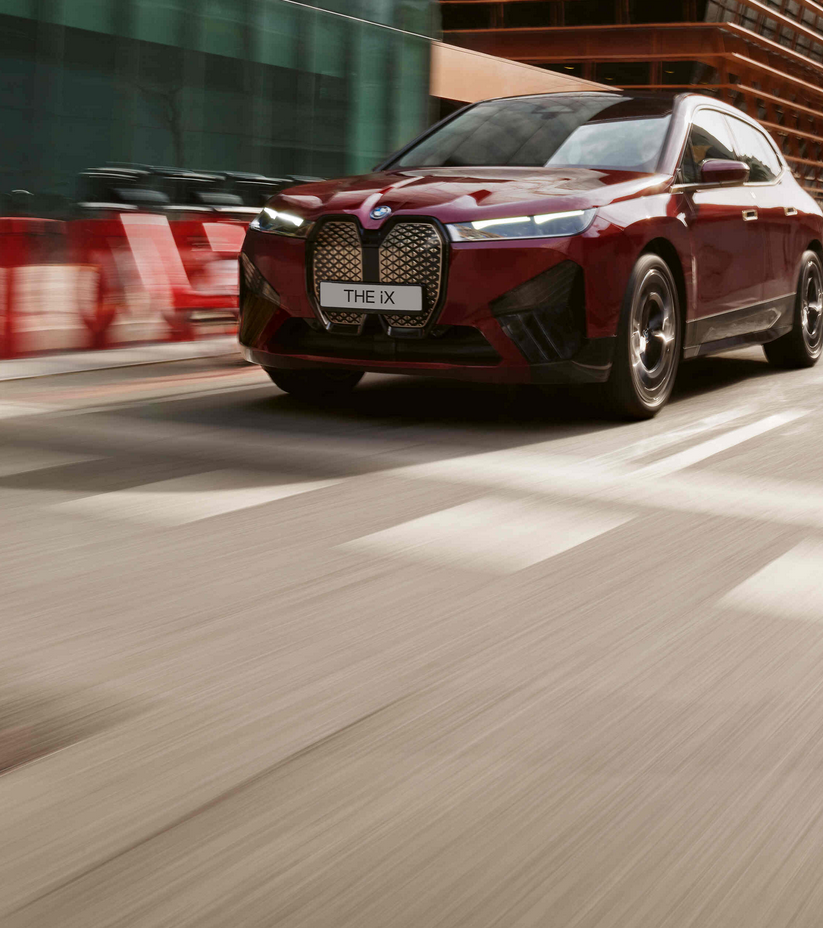 DISCOVER SUSTAINABILITY WITH AN ELECTRIC VEHICLE