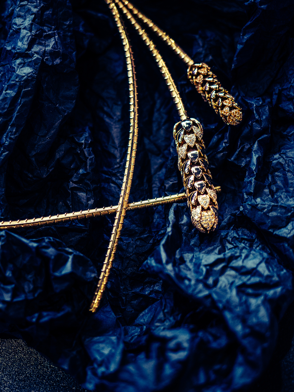 HOW THE STRONG & PRECIOUS ART FOUNDATION HELPS UKRAINIAN JEWELLERS